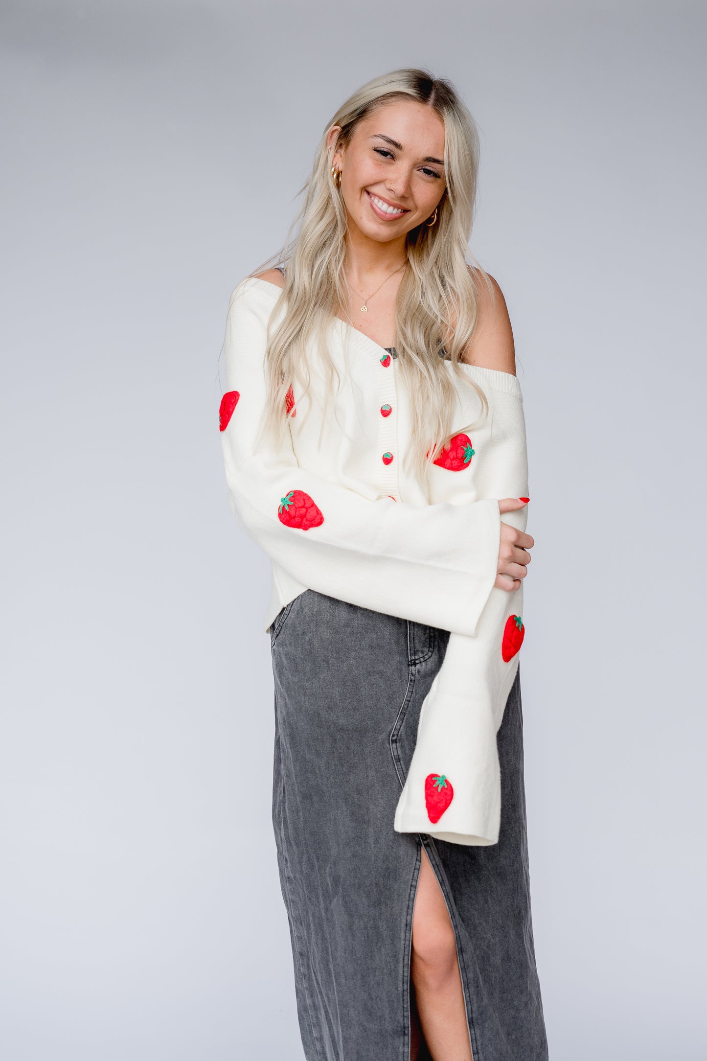 STRAWBERRY FIELDS CARDIGAN